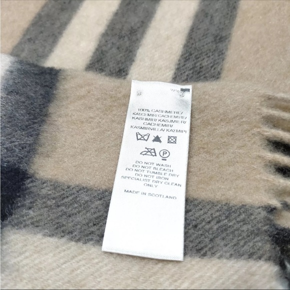 Auth Burberry Giant Check House Plaid Cashmere Scarf Stole Muffler Archive Beige - Picture 9 of 9